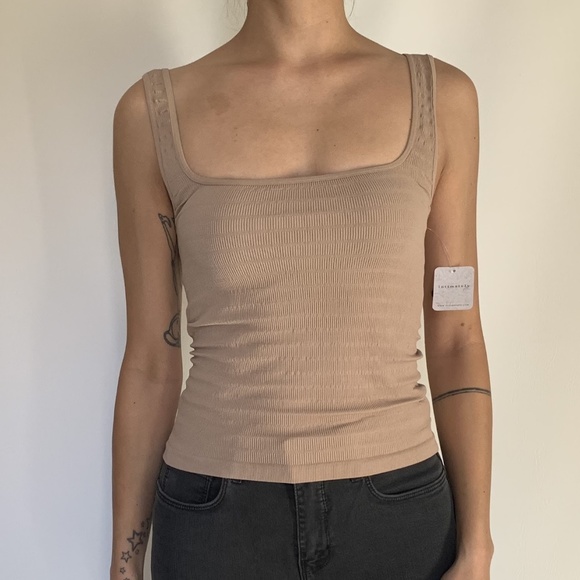 Free People Square One Seamless Cami in Nude - Picture 2 of 6